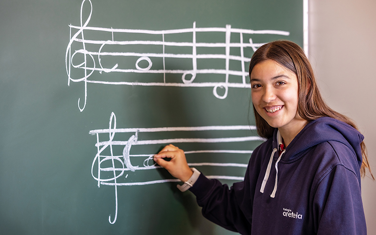 Colegio Areteia_Educar es mas que enseñar_programa musica